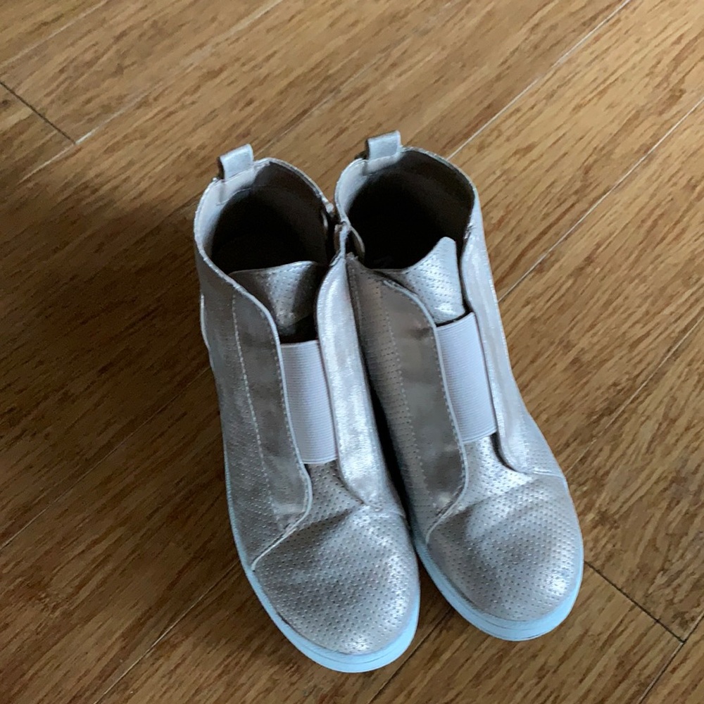 My favorite ones hardly worn